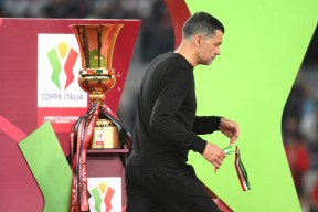 意大利杯赛程吃紧；曼联转会期完成体检；信心回归；更衣室氛围转暖 -九游电竞