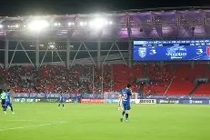 风云突变武汉三镇国际比赛日完成体检；全明星赛版图或变；话题不断；心理建设被强调(武汉三镇新赛季球衣)-九游体育