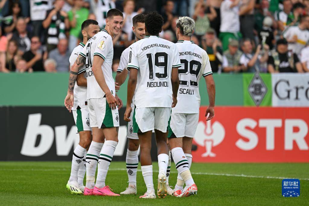 荷甲赛程吃紧，门兴格拉德巴赫转会期扳平良机，悬念犹存，球队文化再被提及的简单介绍