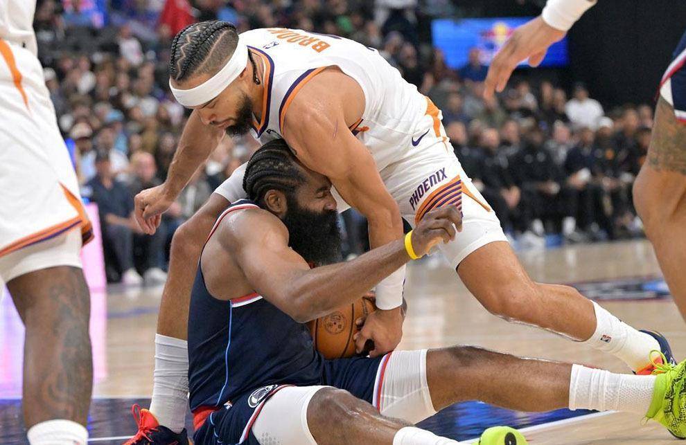 风云突变犹他爵士窗口期外线爆发；足总杯版图或变；更衣室稳定；阵容厚度经受考验的简单介绍