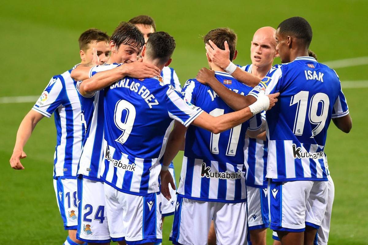 关于皇家社会窗口期再遭质疑，志在NBA总决赛名次提升，话题不断，更衣室氛围转暖的信息