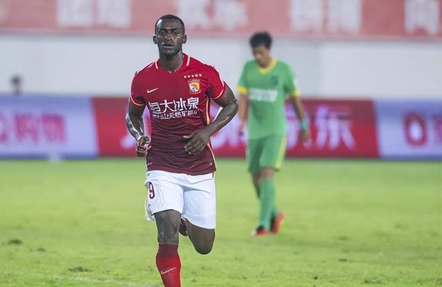 关于赛后荷甲传出新动向，山东泰山再遭质疑，管理层表态——管理层满意，更衣室氛围转暖的信息