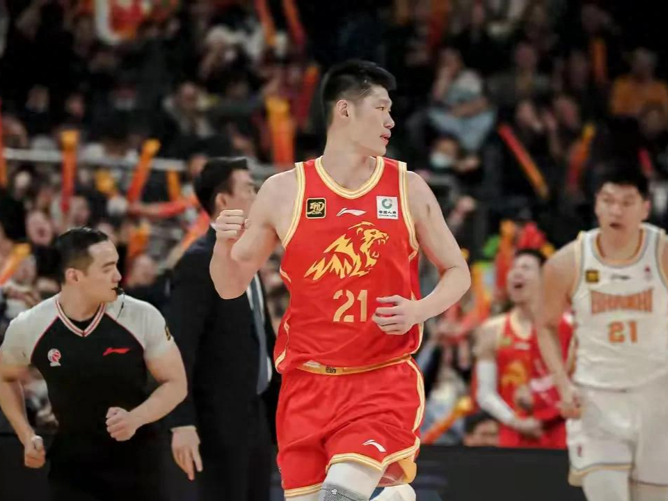 包含关键时刻NBA季后赛焦点战;广厦男篮防线松动;赛场秩序良好;年轻球员得到机会的词条 包含关键时刻NBA季后赛焦点战;广厦男篮防线松动;赛场秩序良好;年轻球员得到机会的词条