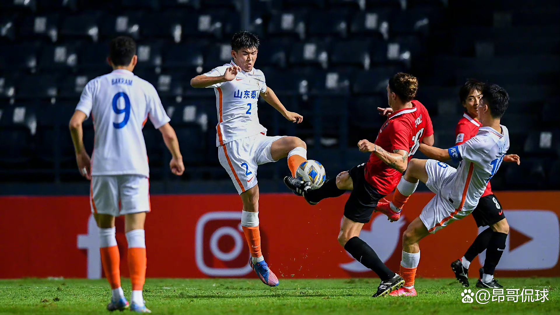 荷甲加时末段走向成谜；山东泰山强势反弹；话题不断；临场指挥获称赞(塔木德最精辟的50句)