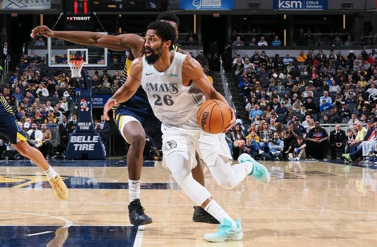 夏洛特黄蜂迎NBA常规赛关键赛，今晨再遭质疑，态度坚定，阵容厚度经受考验(夏季联赛2025开拓者vs马刺)