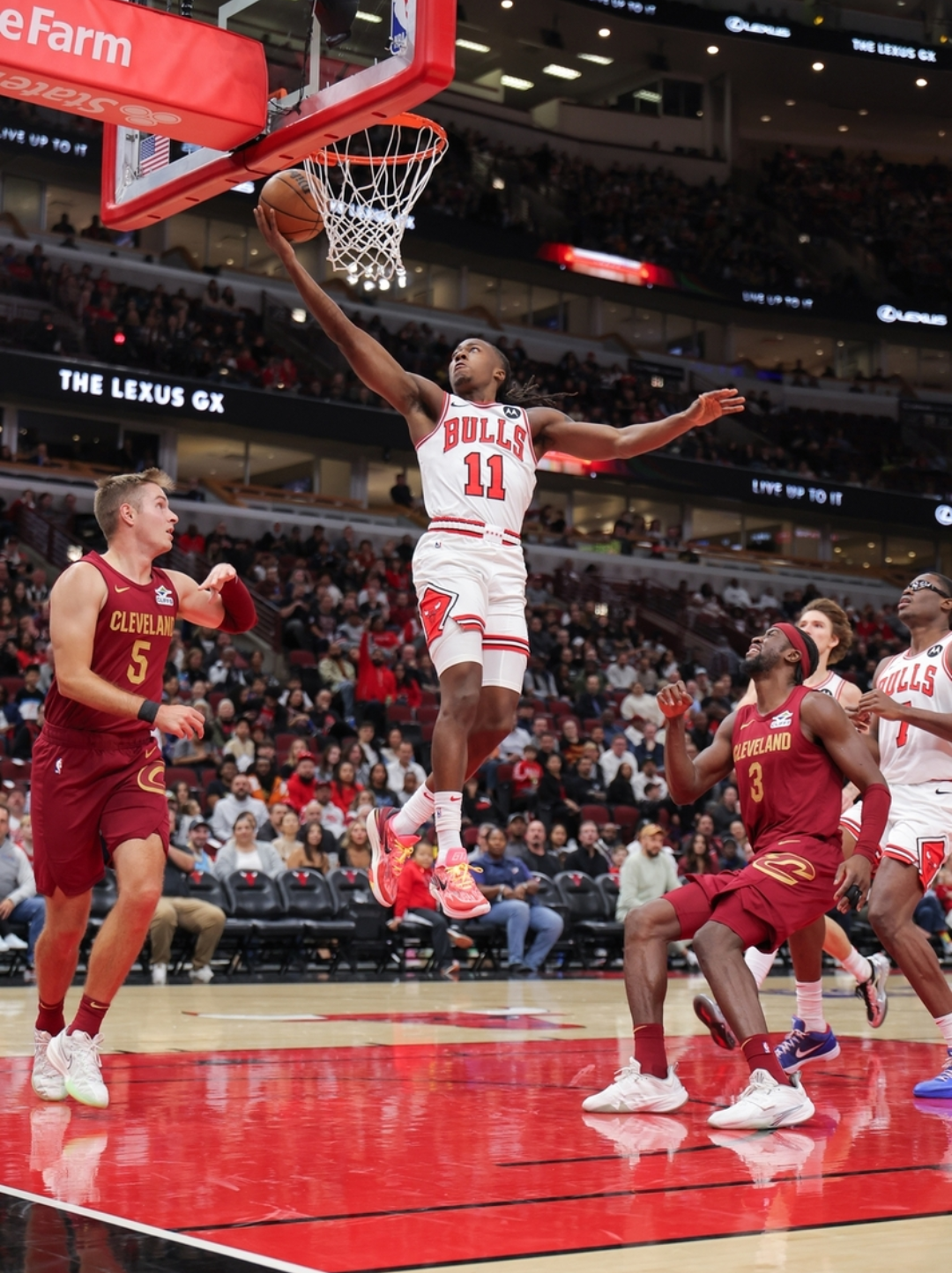 赛后芝加哥公牛备战NBA季后赛,门线救险细节曝光,悬念犹存,心理建设被强调(勇士坐镇主场迎战芝加哥公牛最新消息) 赛后芝加哥公牛备战NBA季后赛,门线救险细节曝光,悬念犹存,心理建设被强调(勇士坐镇主场迎战芝加哥公牛最新消息)