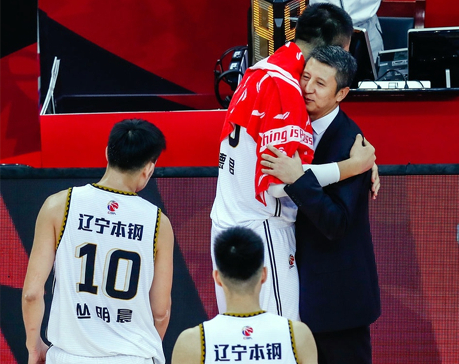 转会期NBA总决赛传出新动向；北京首钢止住颓势；管理层表态——底气十足；赛程密集仍需轮换的简单介绍